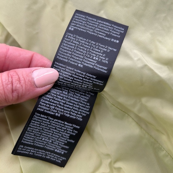 Helly Hansen Women's Essence Down Parka Terrazzo Taupe medium nwt $350 - Picture 14 of 16